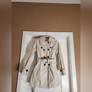 GAP Women's Tan Trench Coat